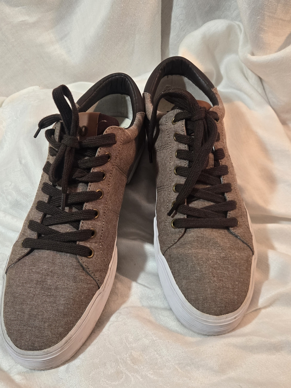 Polo by Ralph Lauren Brown Canvas Low-Top Sneakers with White Sole 13D